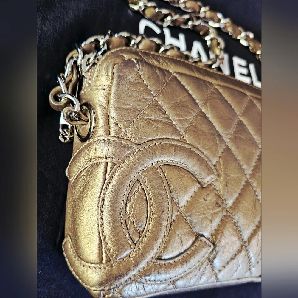 Chanel Vintage Metallic Aged Calfskin Quilted Cotton Club Pochette in Gold - Picture 3 of 16